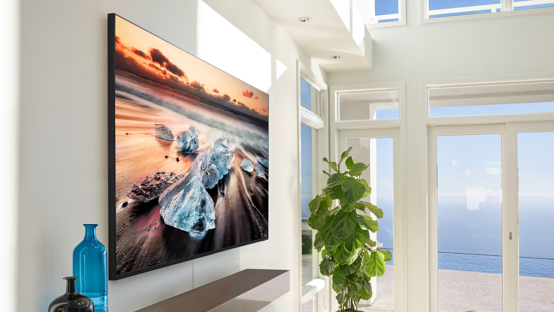 Samsung Q900R QLED TV (Image Credit: Samsung)