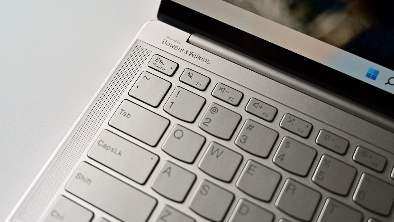 Lenovo Slim 9i 14 2022