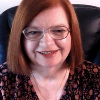 Carol Oliver's avatar