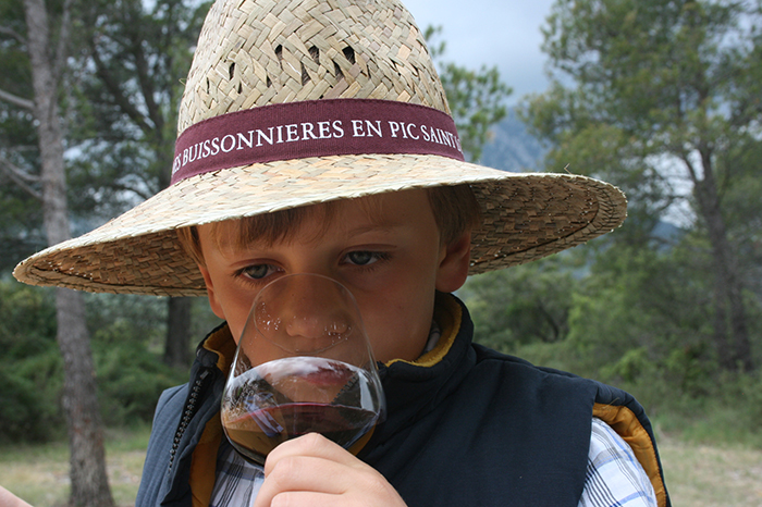 Buiss John Jefford sniffs