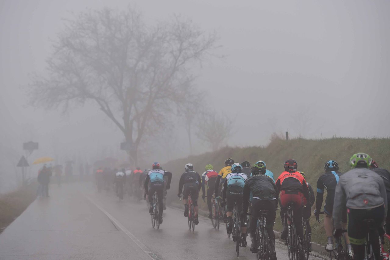 The peloton could barely see ahead in the climb