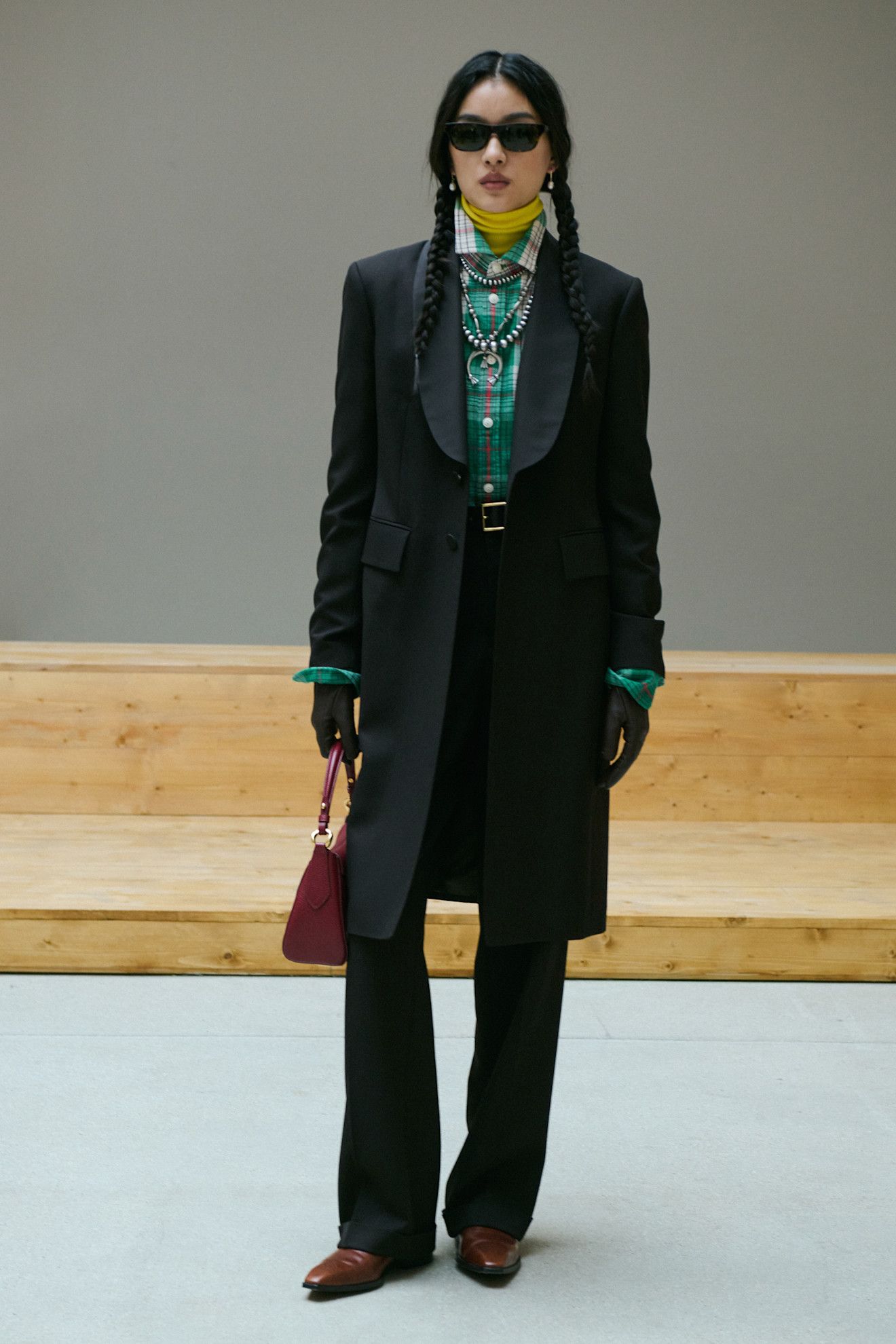 Flannel shirt runway outfit