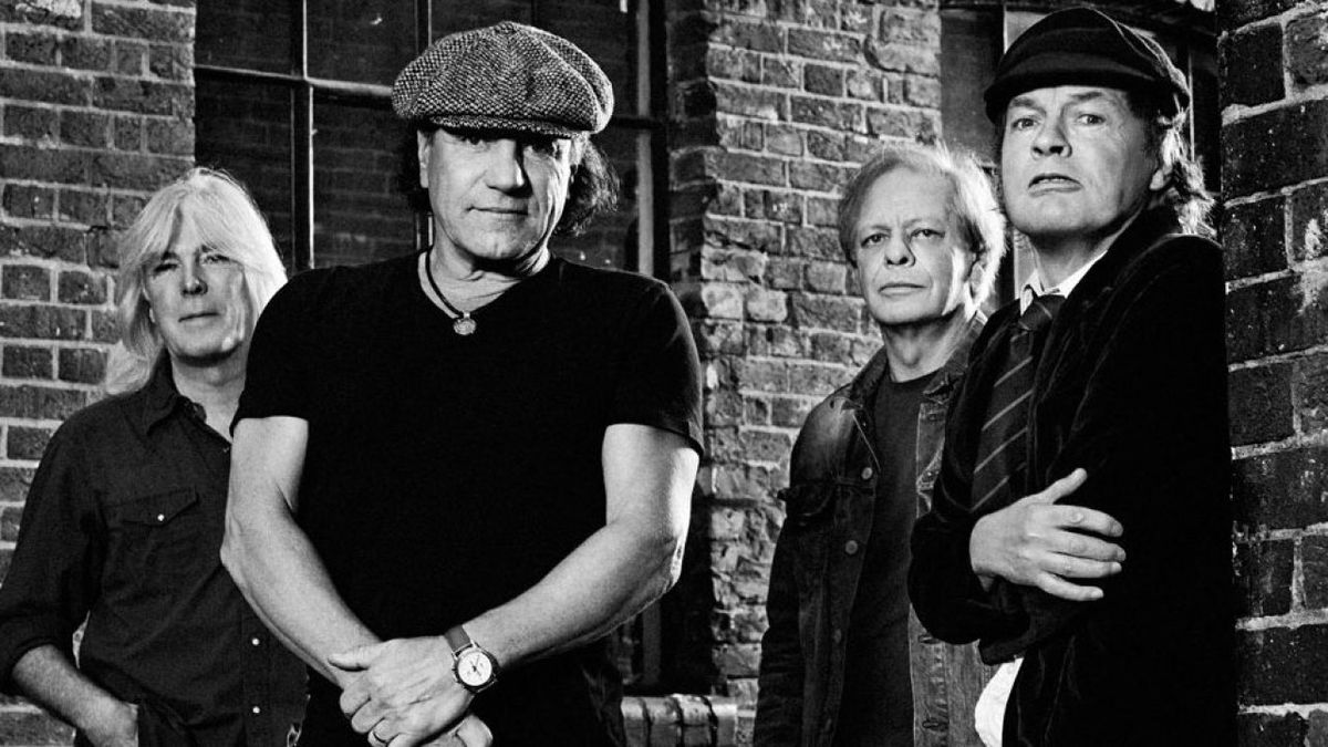 AC/DC unveil Stevie Young in band pic | Louder