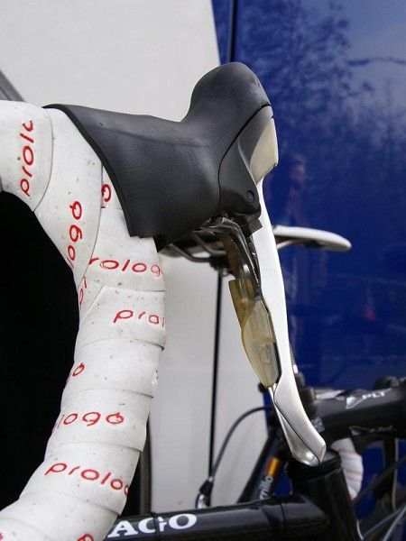 The levers were clearly still in prototype form but it looks like Shimano is pretty close to settling on final specs.