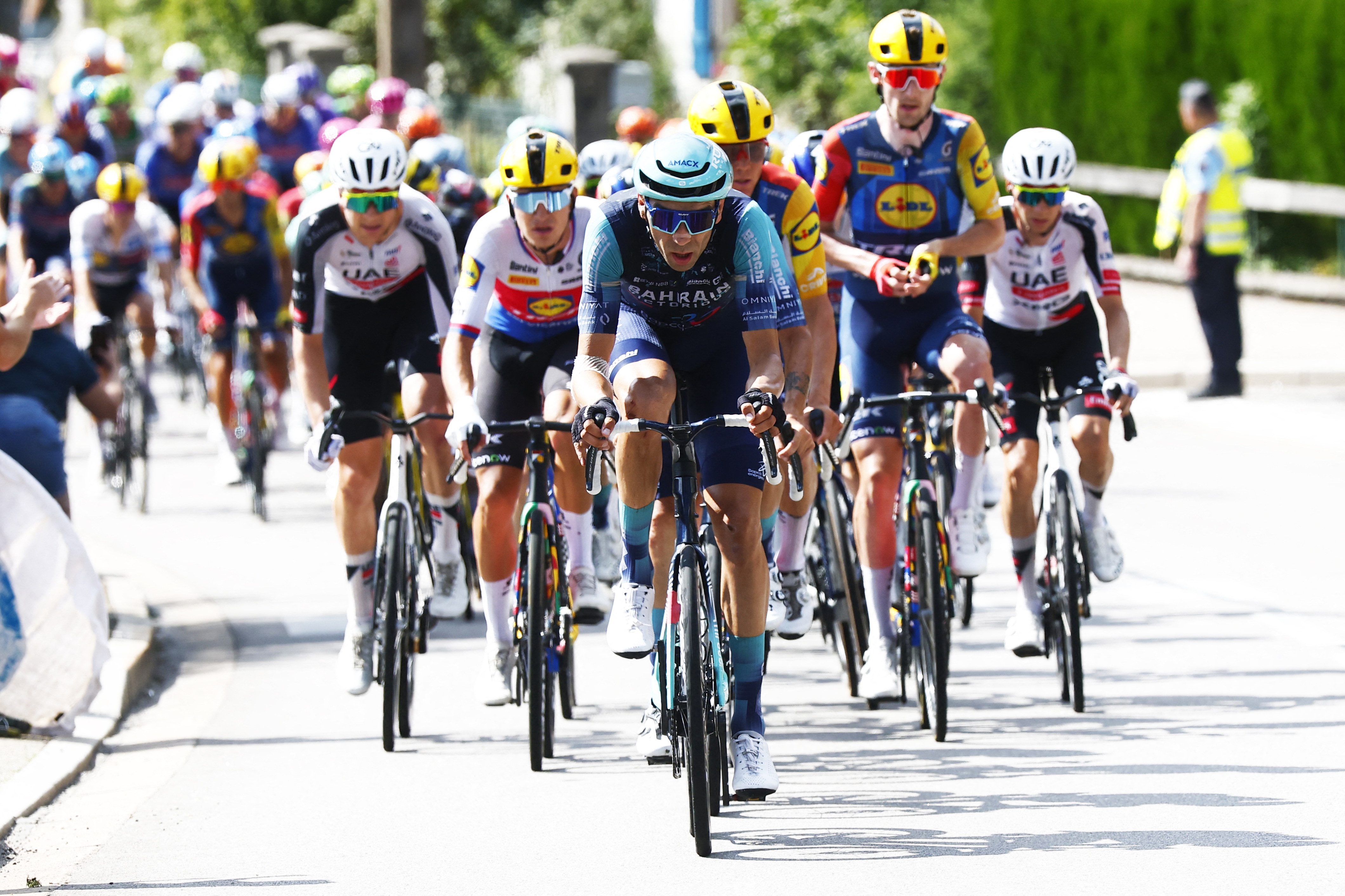 Bahrain Victorious lead the chase on stage 13 of the Tour de France