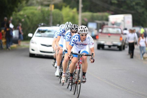 Tour D&rsquo;Quebec-GTH's tight formation
