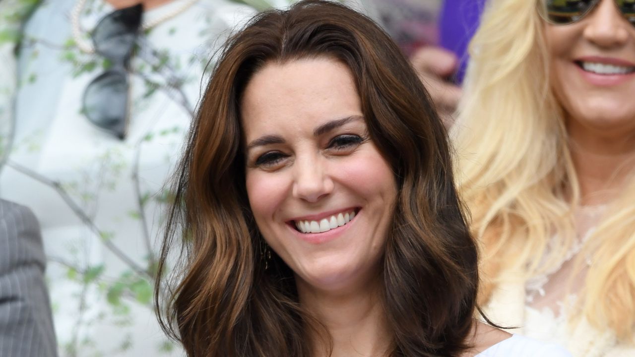 Kate Middleton&#039;s wildflower Wimbledon look seen as she attends the Men&#039;s Singles Final 2017