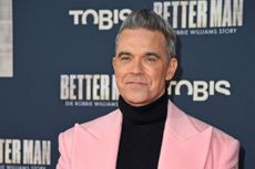 Robbie Williams attends the "Better Man - Die Robbie Williams Story" premiere