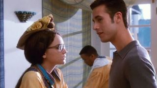 Laney and Zack talking in She's All That