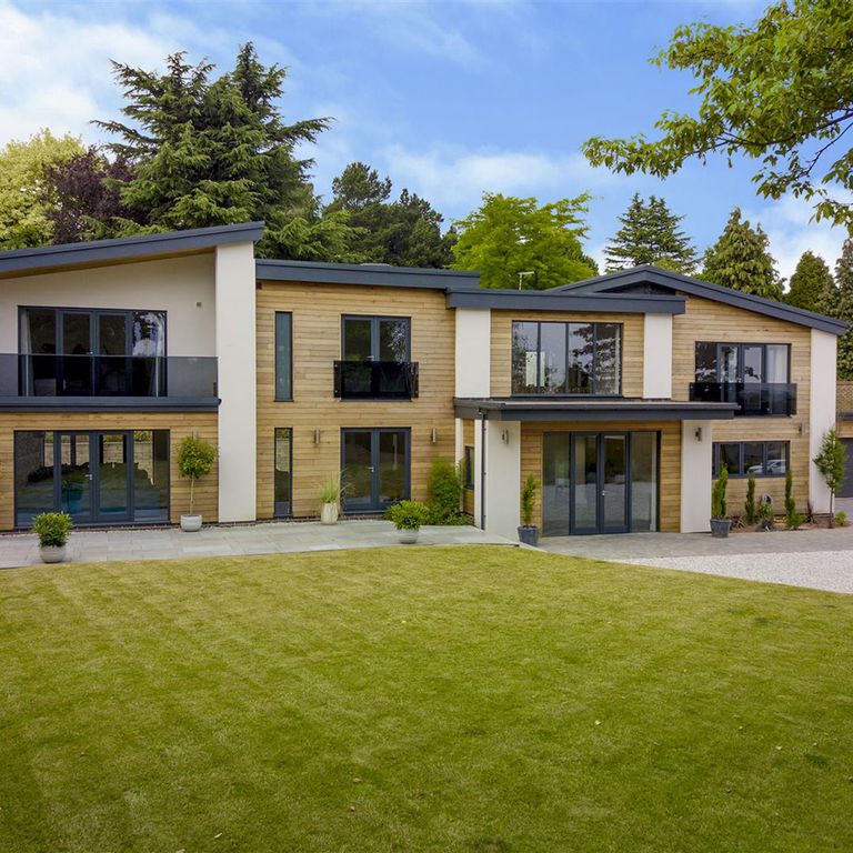 Zoopla reveals the top 10 most viewed properties of 2018 which is
