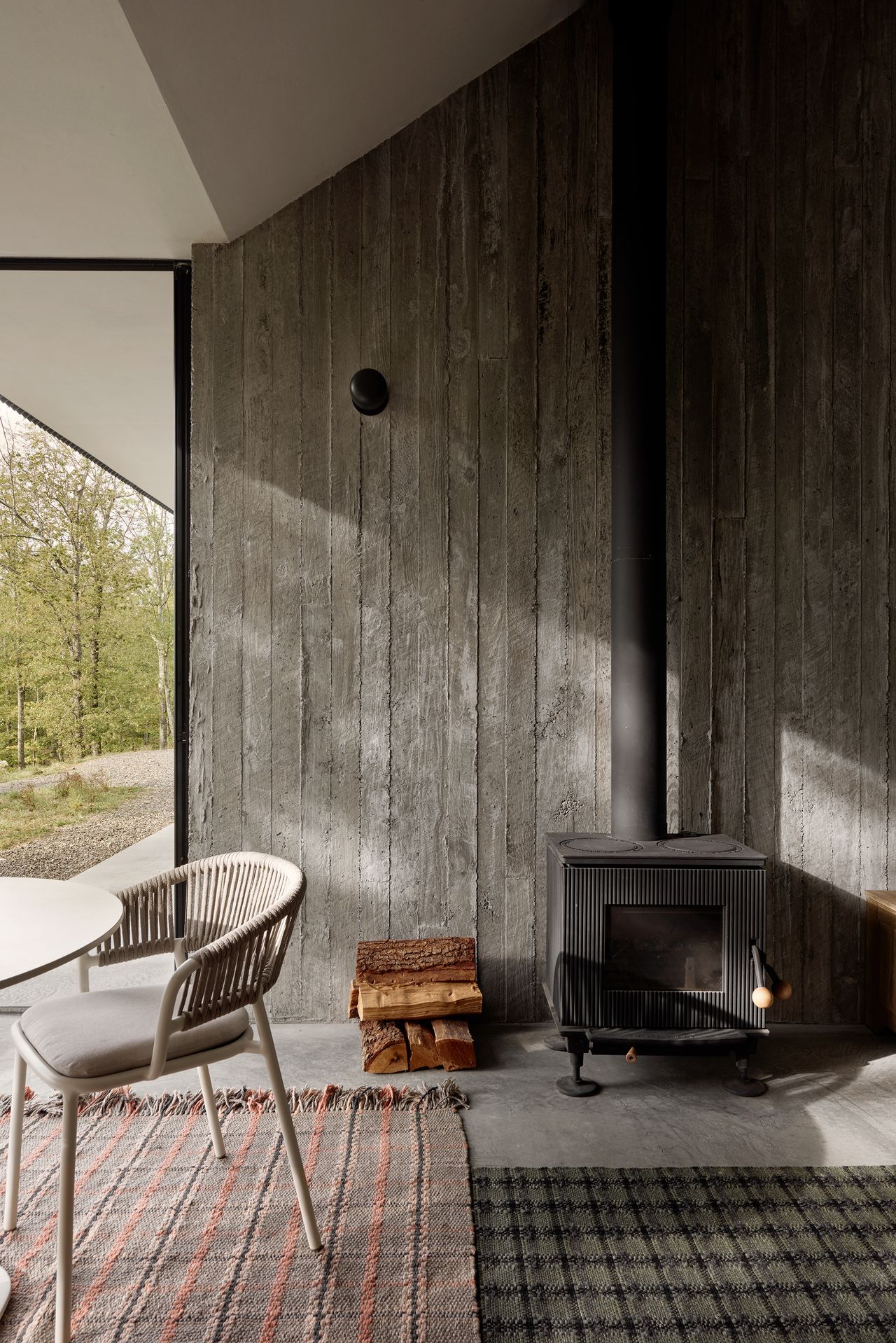 tranquil interiors of Catskills home