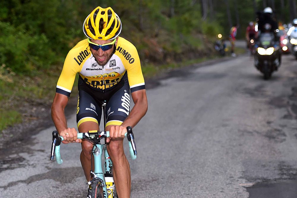 Martijn Keizer (Team LottoNL-Jumbo) continues on alone