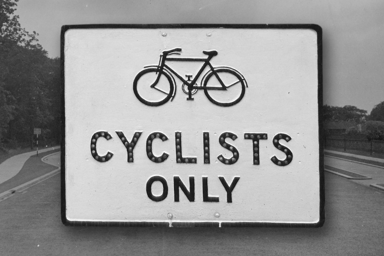 Old &#039;cyclists only&#039; sign uncovered as part of British Cycle Tracks project