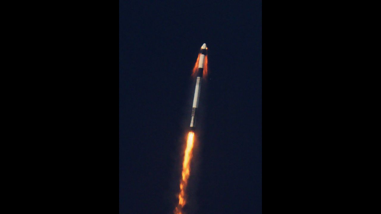 SpaceX's in-flight abort test heats up.