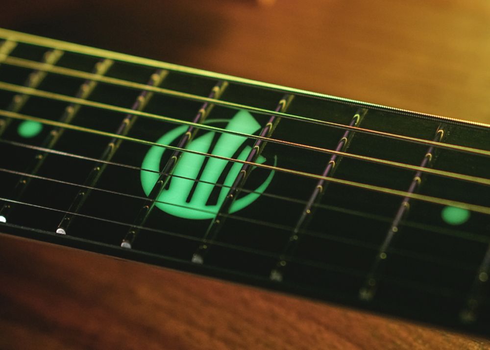 Vola Malek Benarbia signature DJinn electric guitar