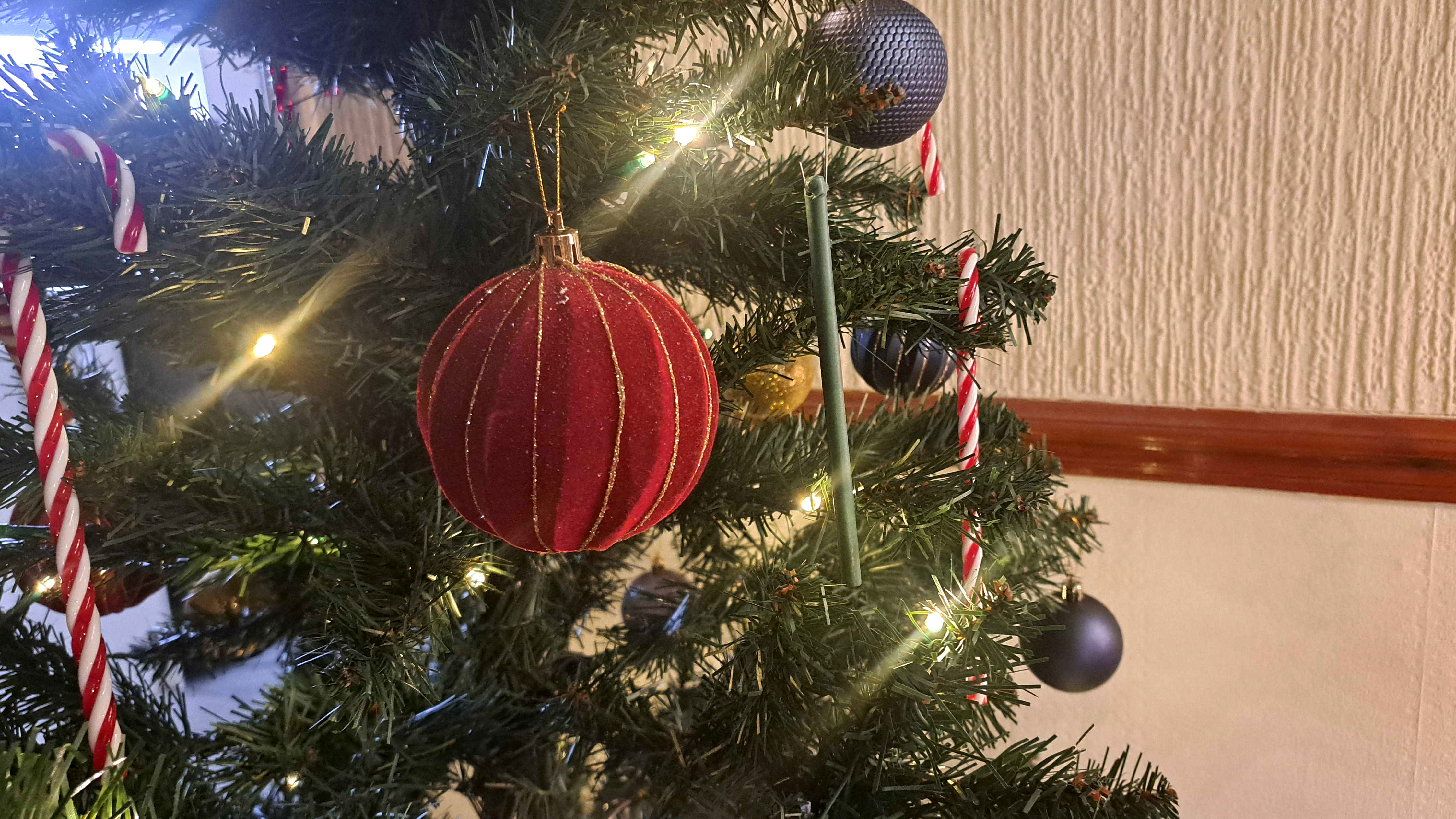 Scent stick on Christmas tree