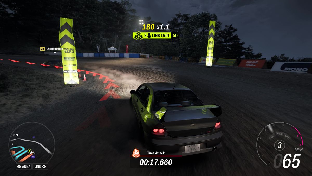 Forza Horizon 6 Link Skills: A player performing a Drift Link Skill during a multiplayer race.