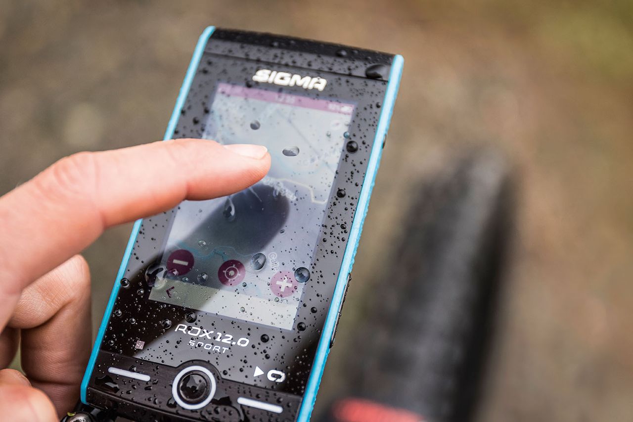 The Sigma ROX 12.0 can be used in all conditions