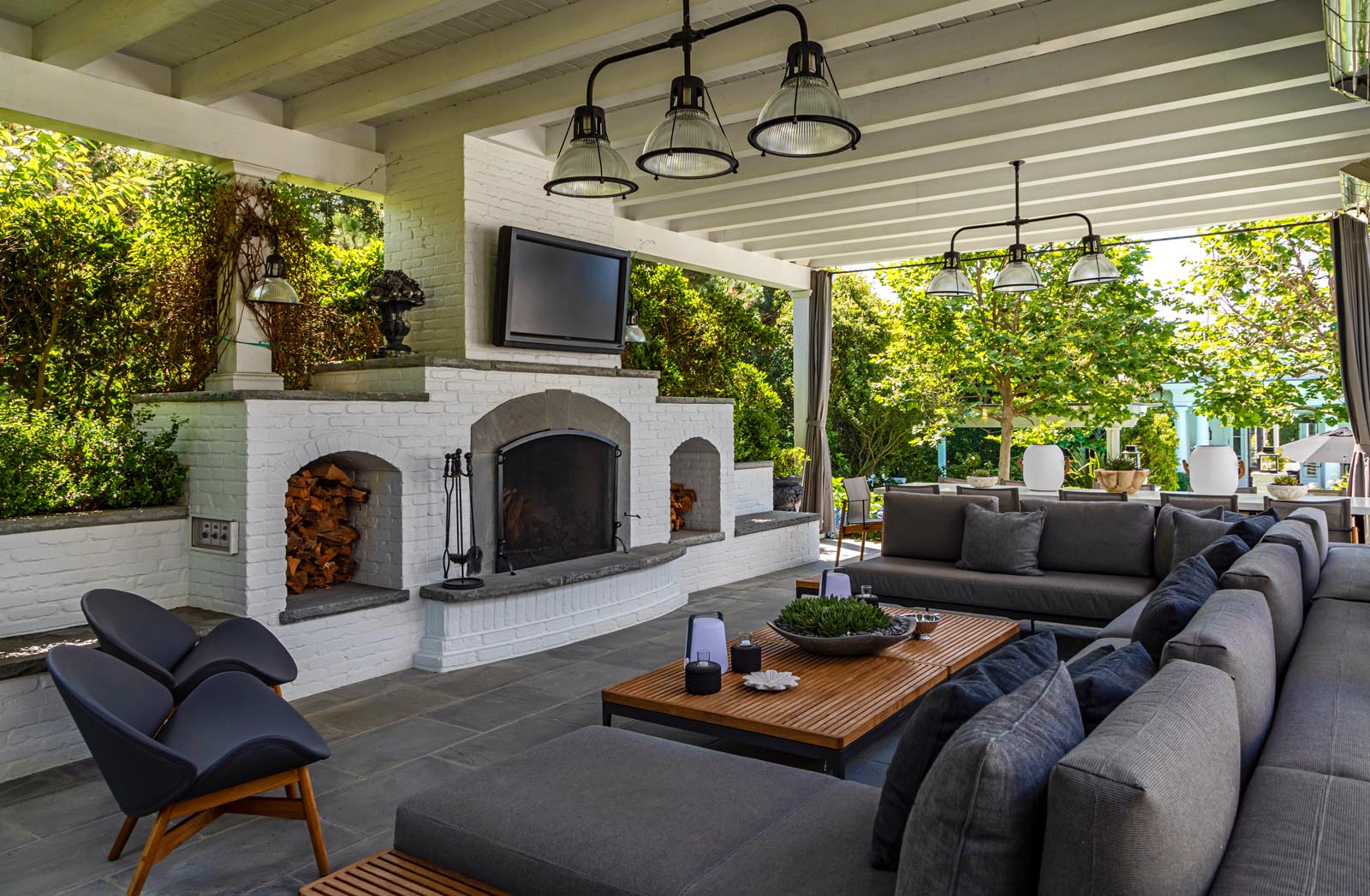 Home tour: take a look at Rob Lowe's just-sold mansion | Real Homes