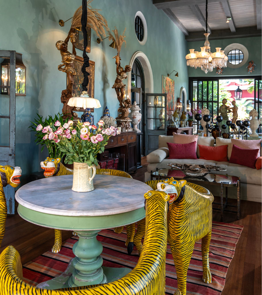 hacienda botanica bill bensley review
