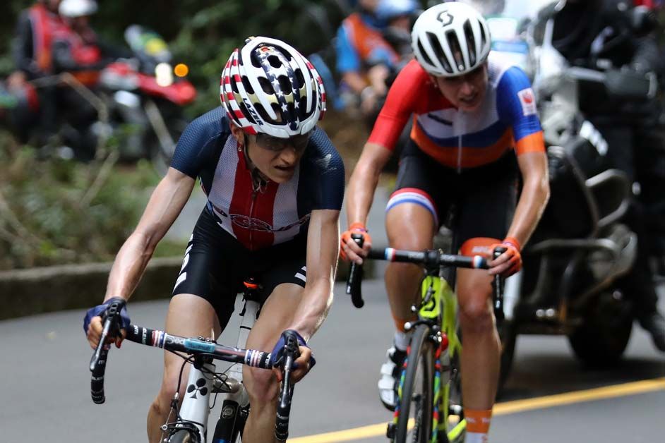 Mara Abbott and Annemiek van Vleuten attack on the Vista Chinesa