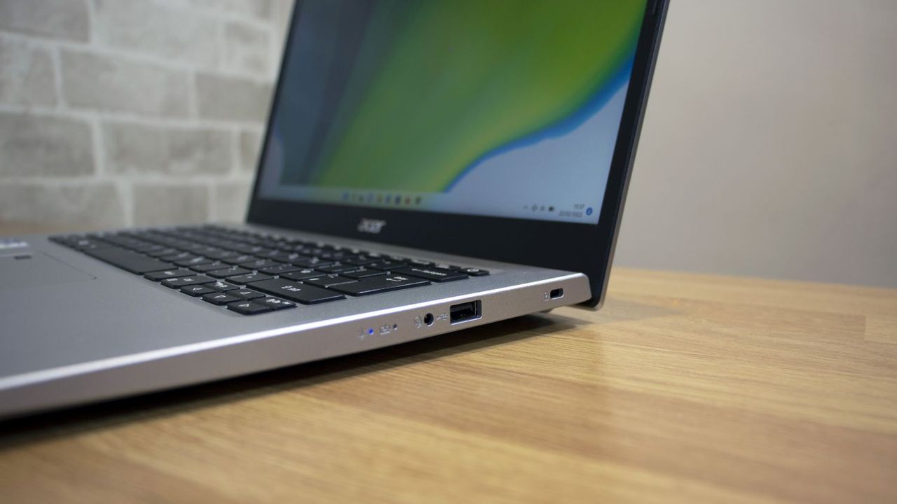 A closeup of the Acer Aspire 5 A514-54's right-hand ports