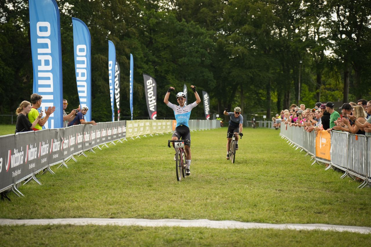 Winner Sam Gademan at the finish line