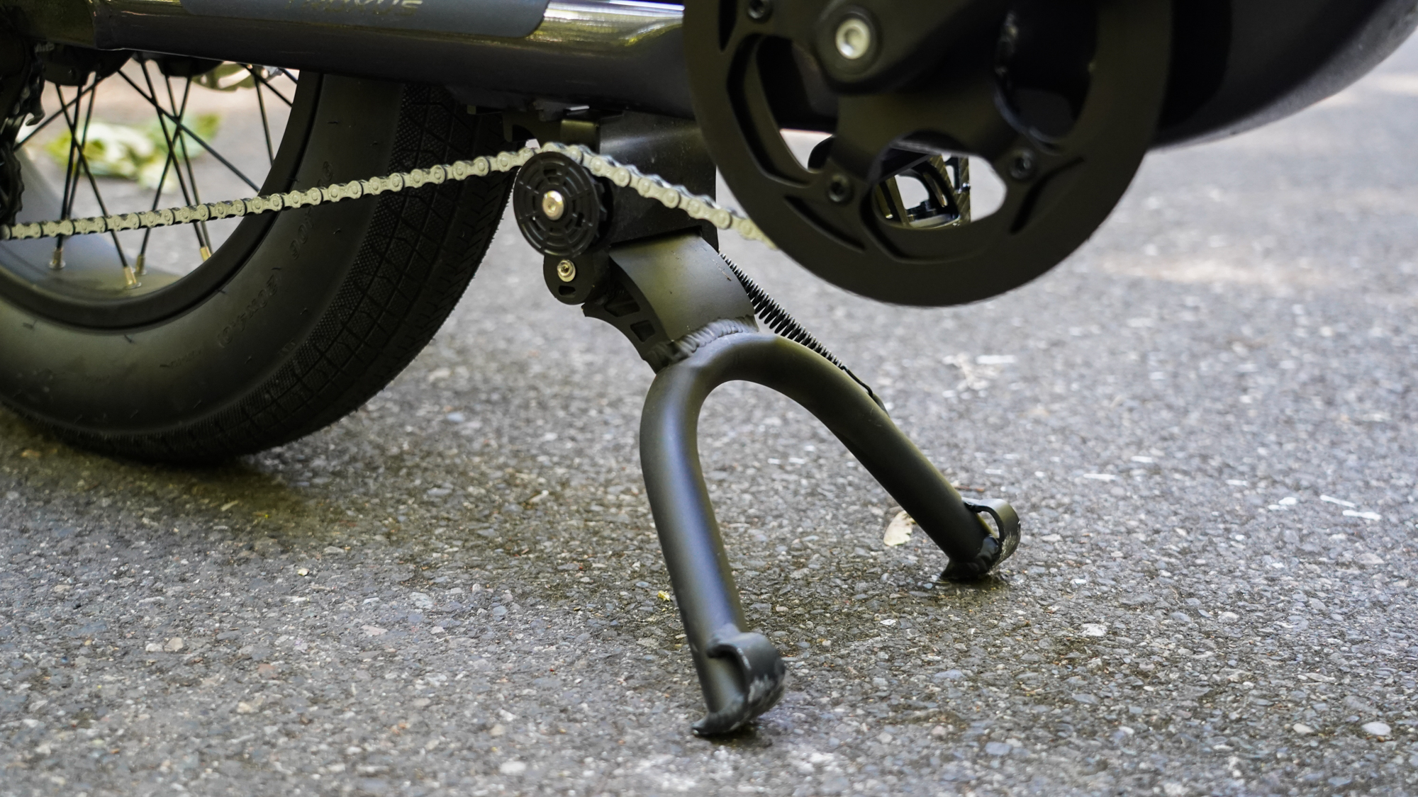 Ursus Jumbo 80 Heavy Duty Double Kickstand – For E-Bikes & Cargo Bikes, Black