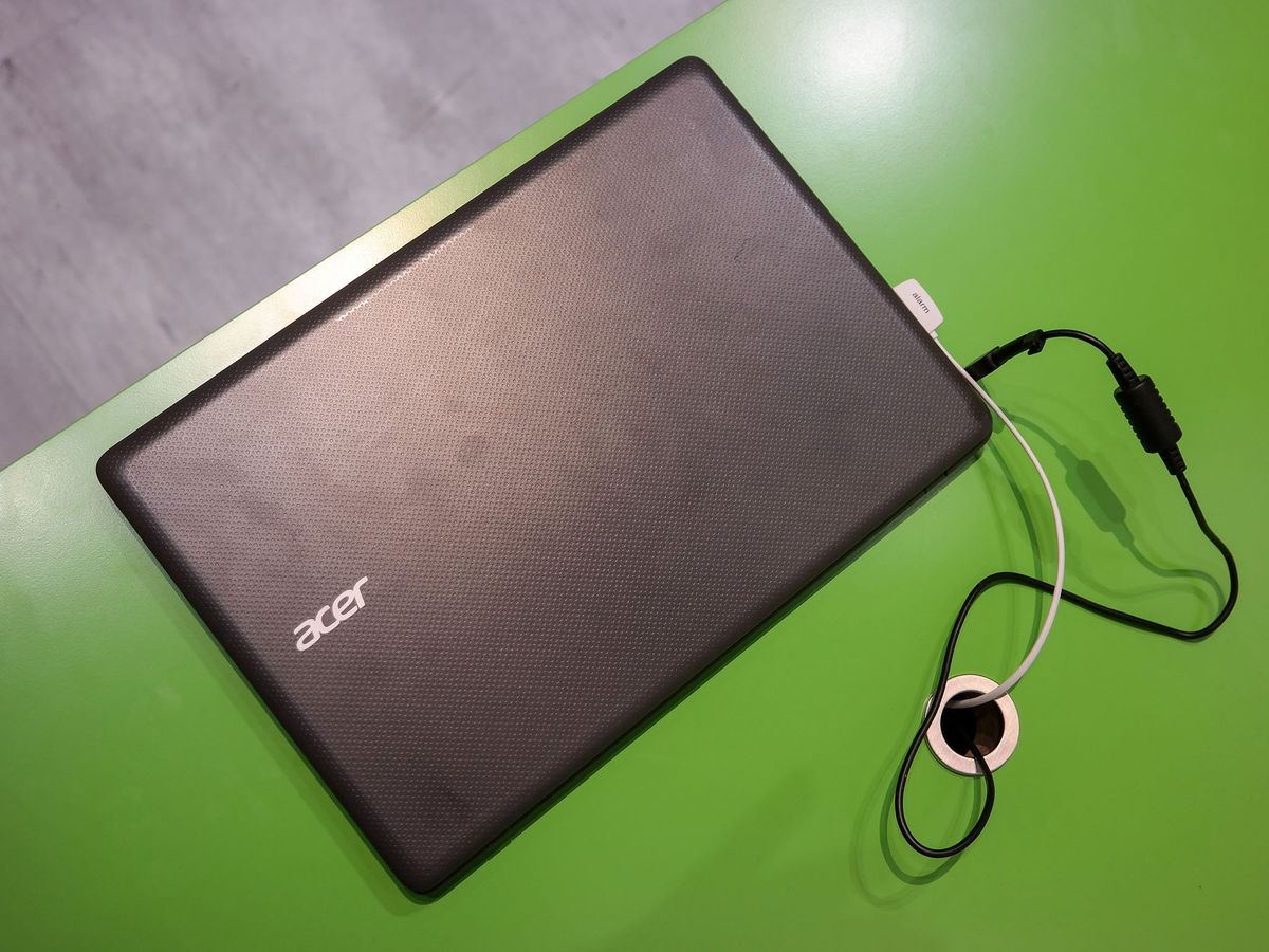 Acer Cloudbook One