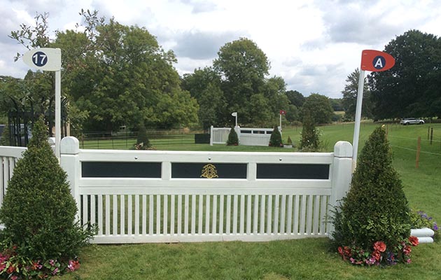 Burghley-2018-fence17A-white-gates