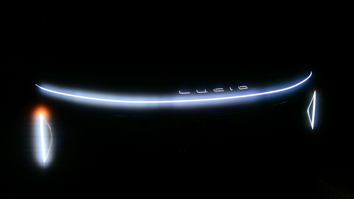 2025 Lucid Air Touring test drive.