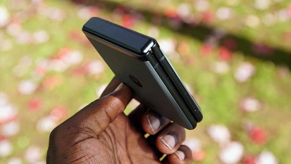 The Razr 2023 frame
