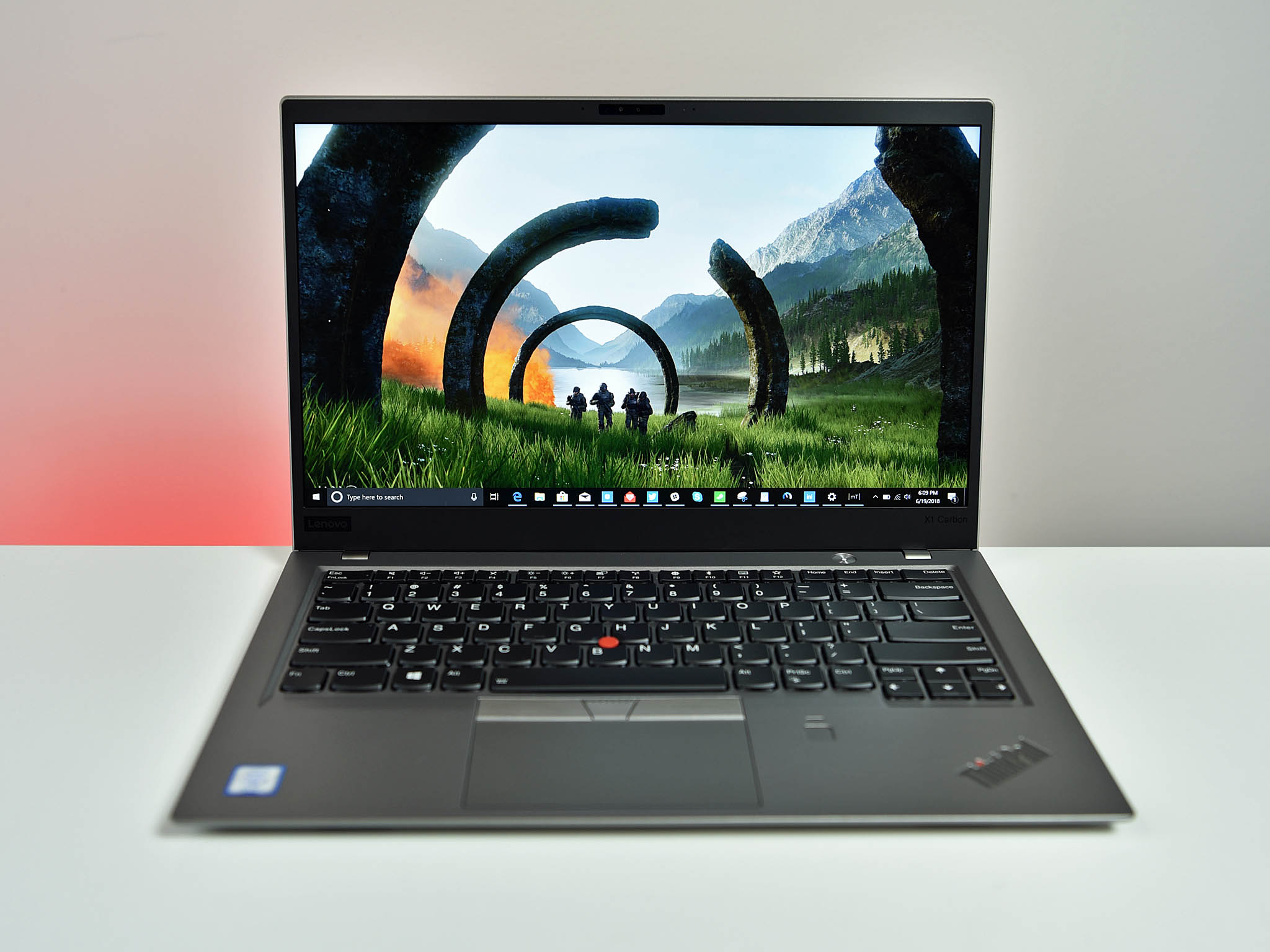 Lenovo ThinkPad X1 Carbon (6th) with LTE: The configuration and 