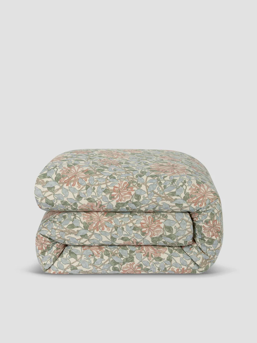 Botanically patterned duvet cover