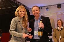 Simon_receives_his_award_from__BBC_Countryfile_presenter_Ellie_Harrison.jpg