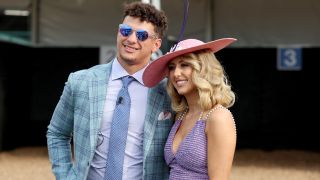 (L-R) Quarterback Patrick Mahomes of the Kansas City Chiefs and Brittany Mahomes pose during the 149th running of the Kentucky Derby at Churchill Downs on May 06, 2023 in Louisville, Kentucky.
