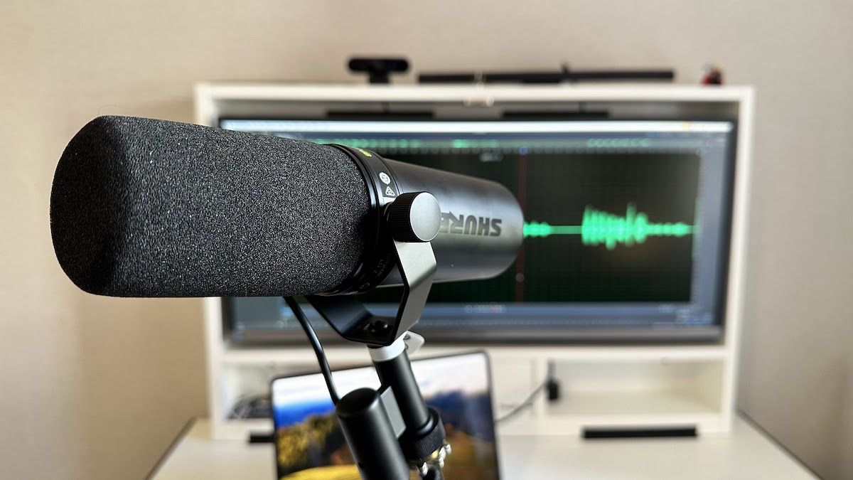 Shure SM7dB in our writer&#039;s home studio