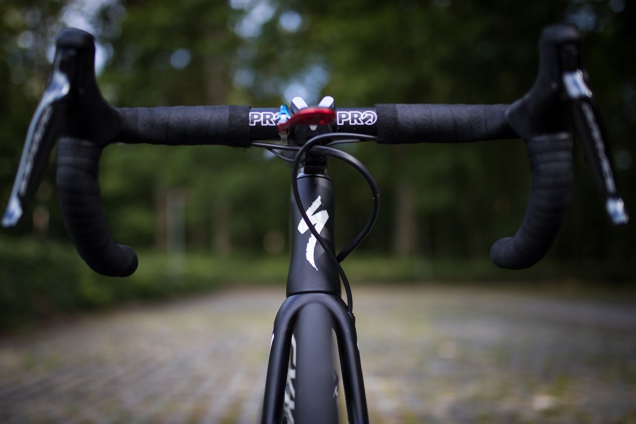 Alaphilippe has a tricolour K-Edge out front computer mount celebrating his nationality