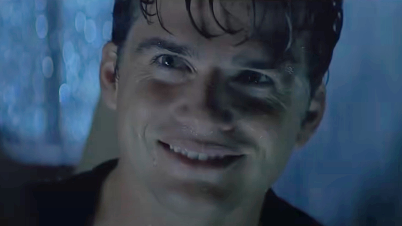 Matthew Settle smiling in I Still Know What You Did Last Summer