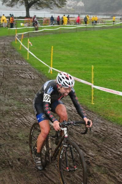 Anna Milkowski (Bikereg.com) all alone on the course