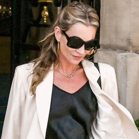 Kate Moss carried a rare Herm&egrave;s denim Birkin bag in Paris