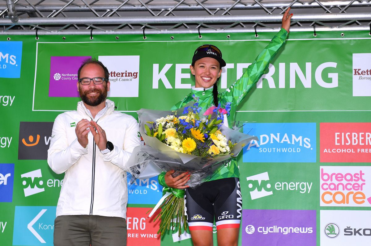 Kasia Niewiadoma (WM3 Pro Cycling) with her bouquet of flowers