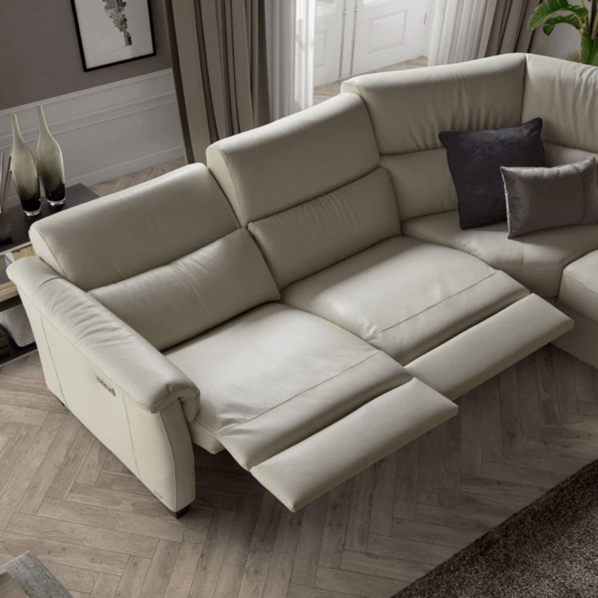 Natuzzi, Astuzia Three Seater Sofa