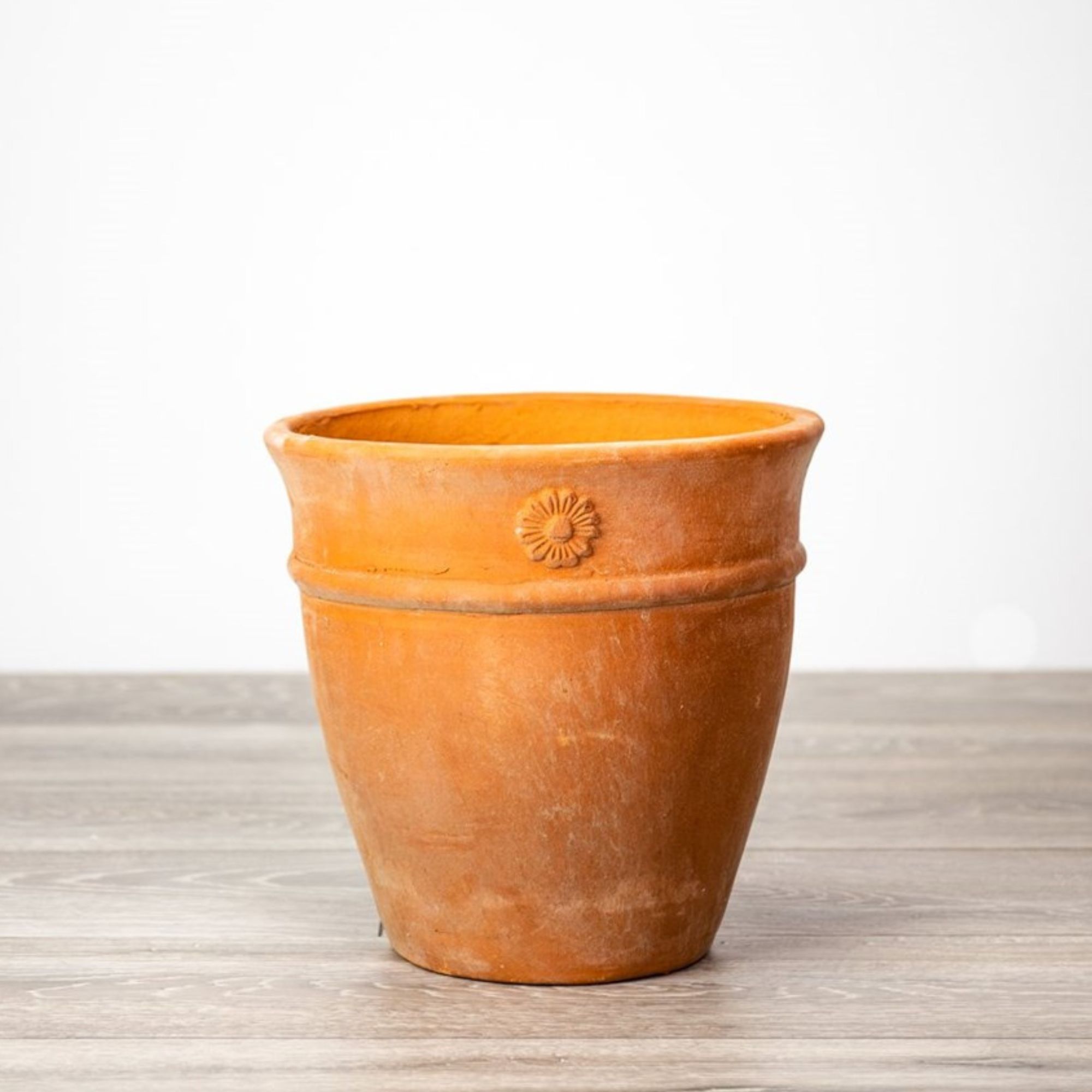 Primrose 27cm Flower Motif Terracotta Round Planter