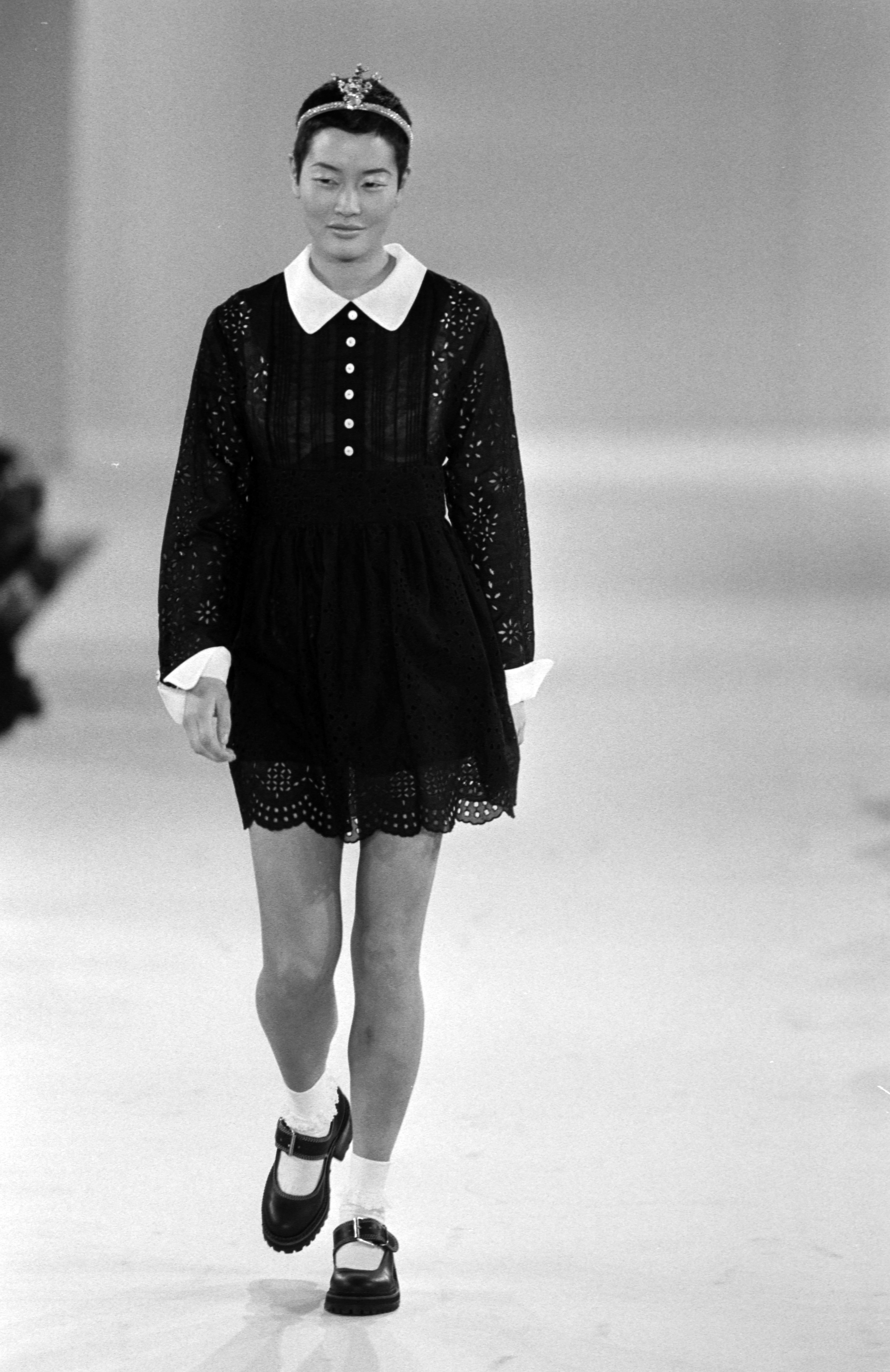 Olivia Rodrigo's mini dress on the Anna Sui Spring 1994 runway
