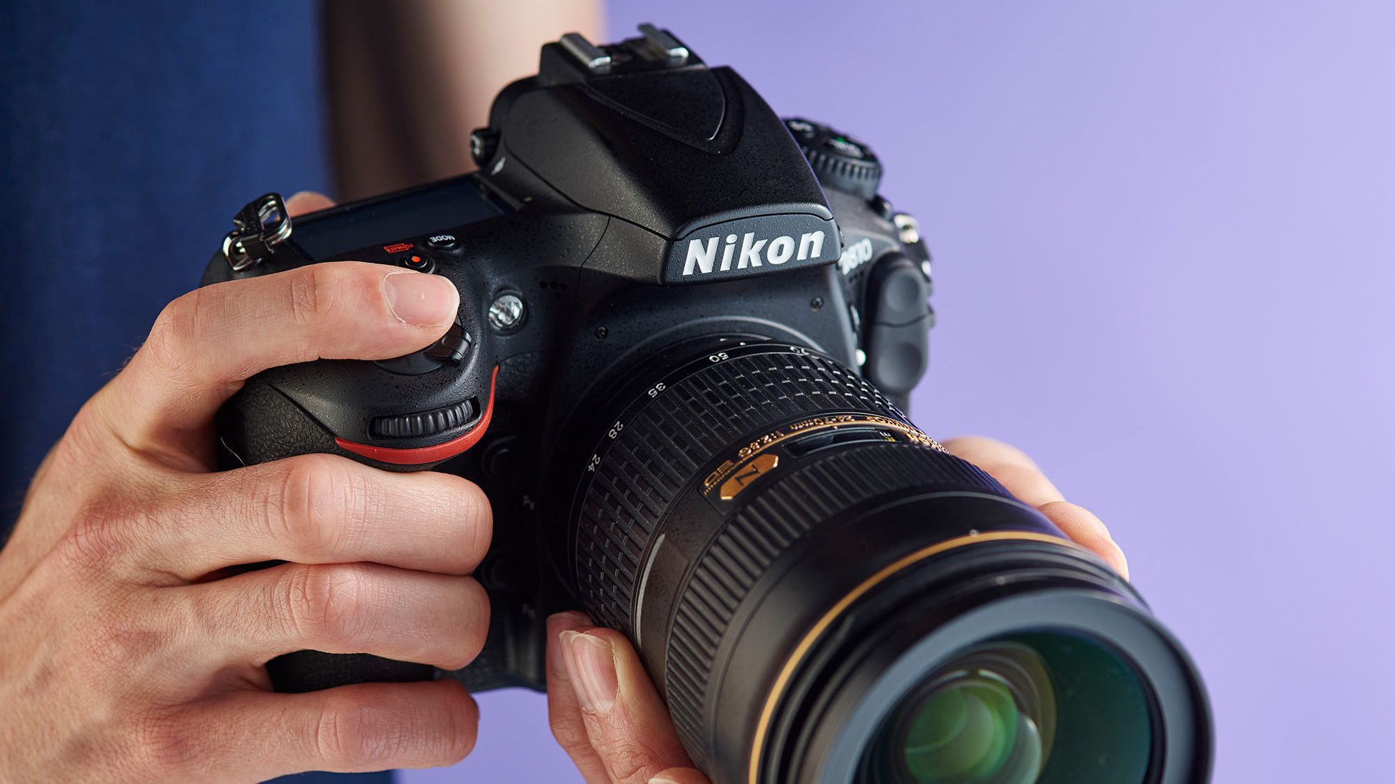 I’m always singing the D800’s praises