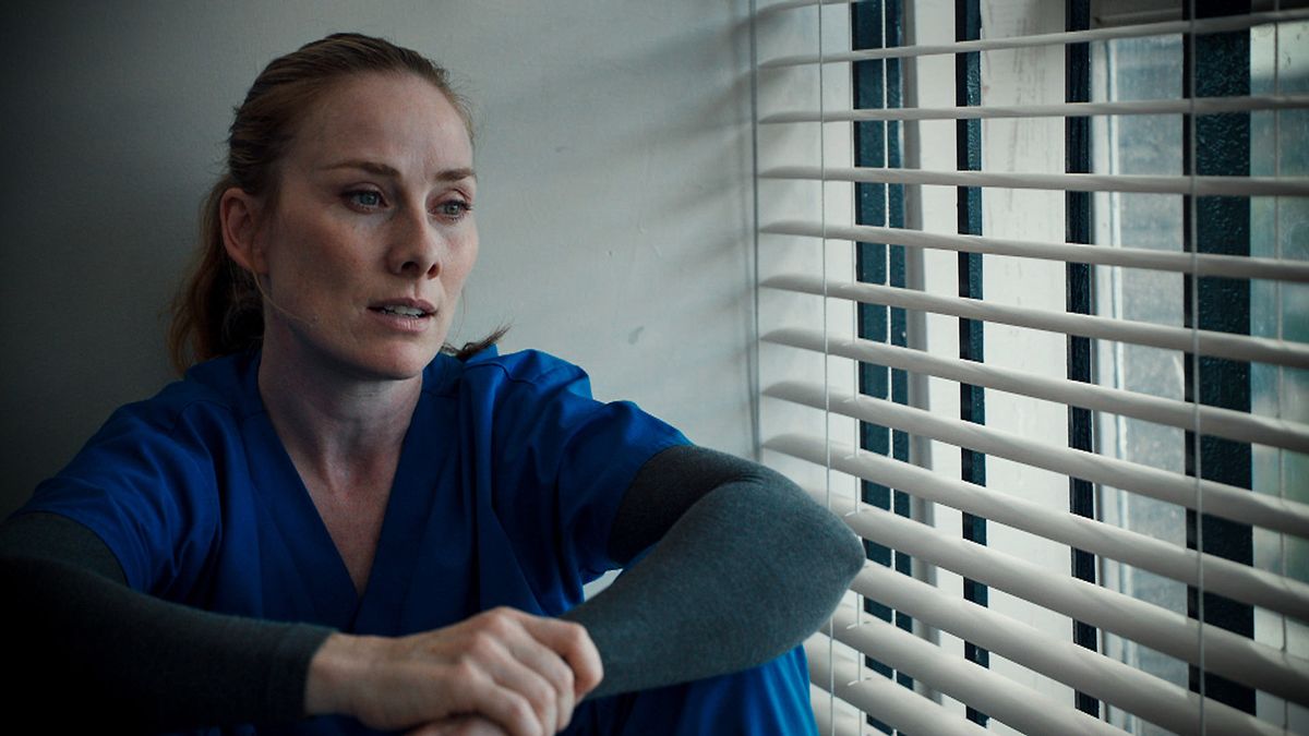 Holby City character Jac Naylor (Rosie Marcel)