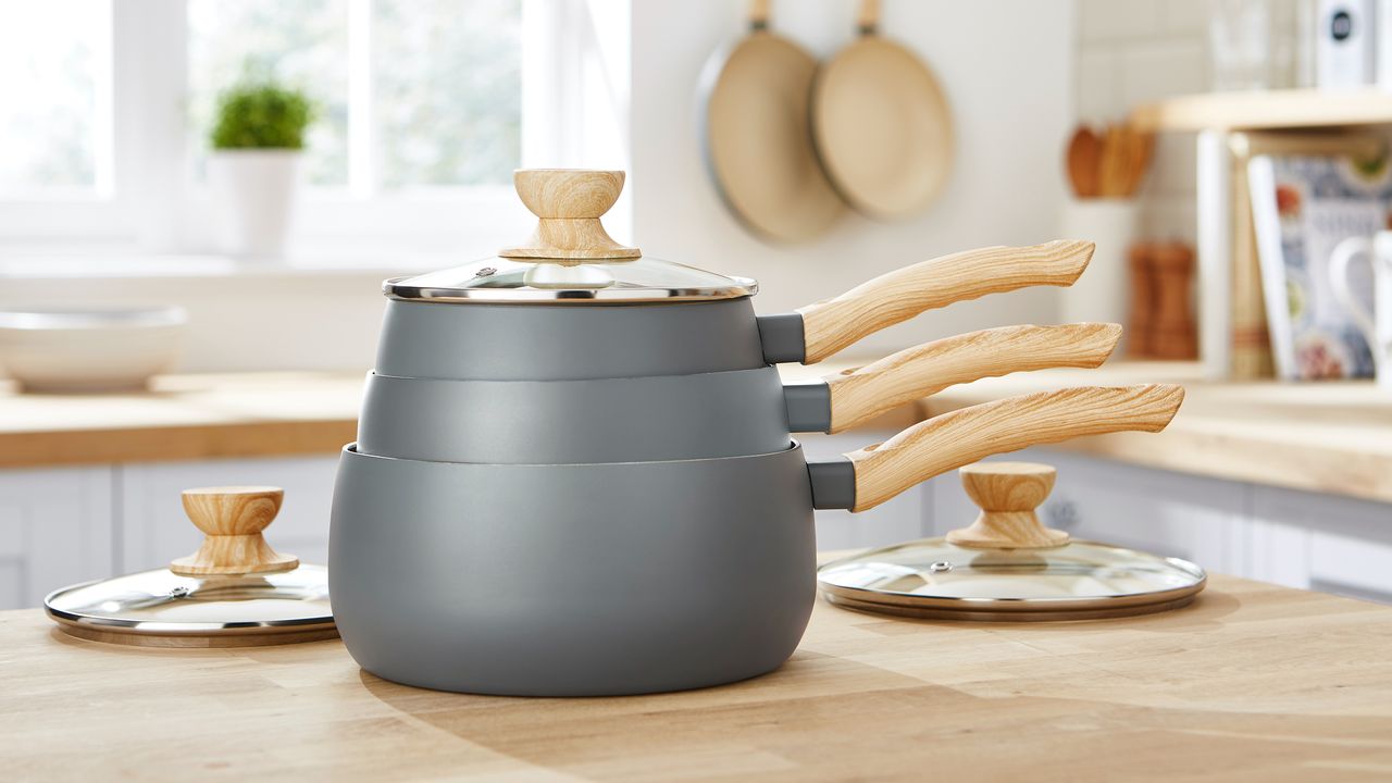 Tower Scandi 3 Piece Saucepan Set review