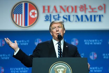 Trump gives a press conference in Hanoi
