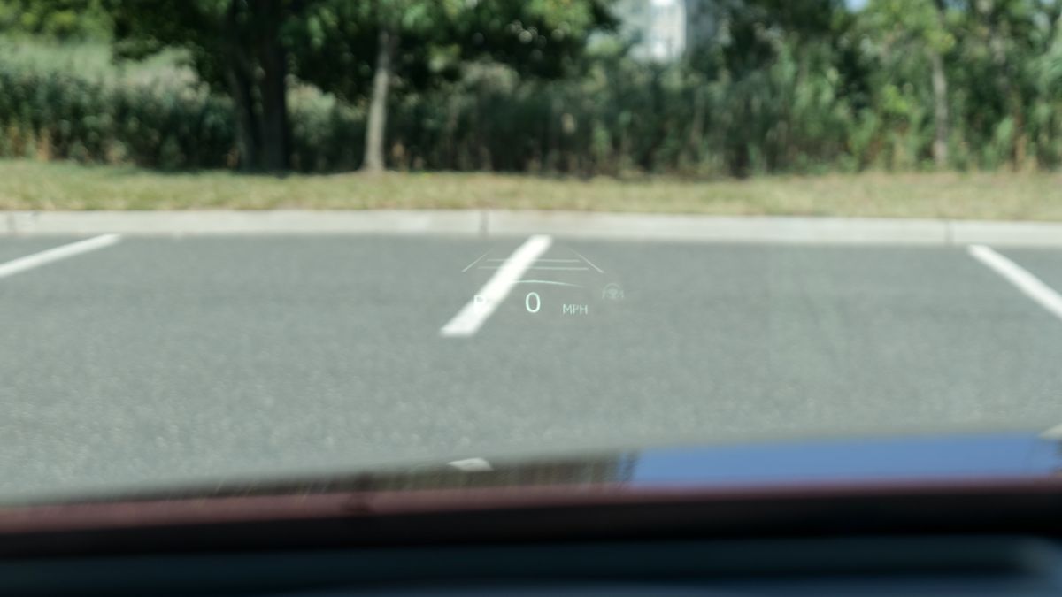 2025 Lexus UX 300h test drive.